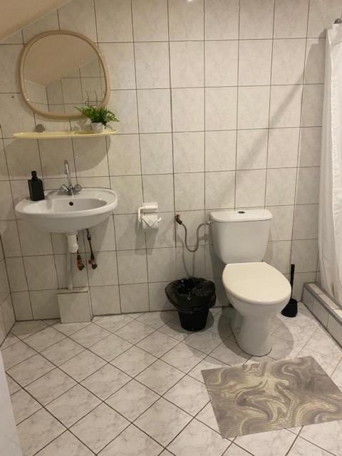 Kuru Guest House Kültér fotó